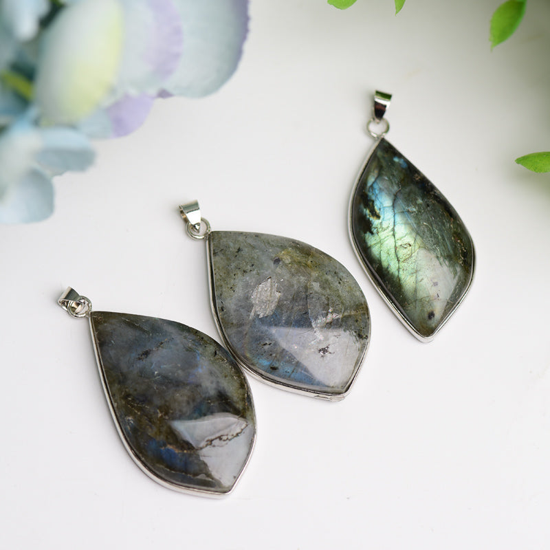 2.0" Labradorite Crystal Pendant Bulk Crystal wholesale suppliers