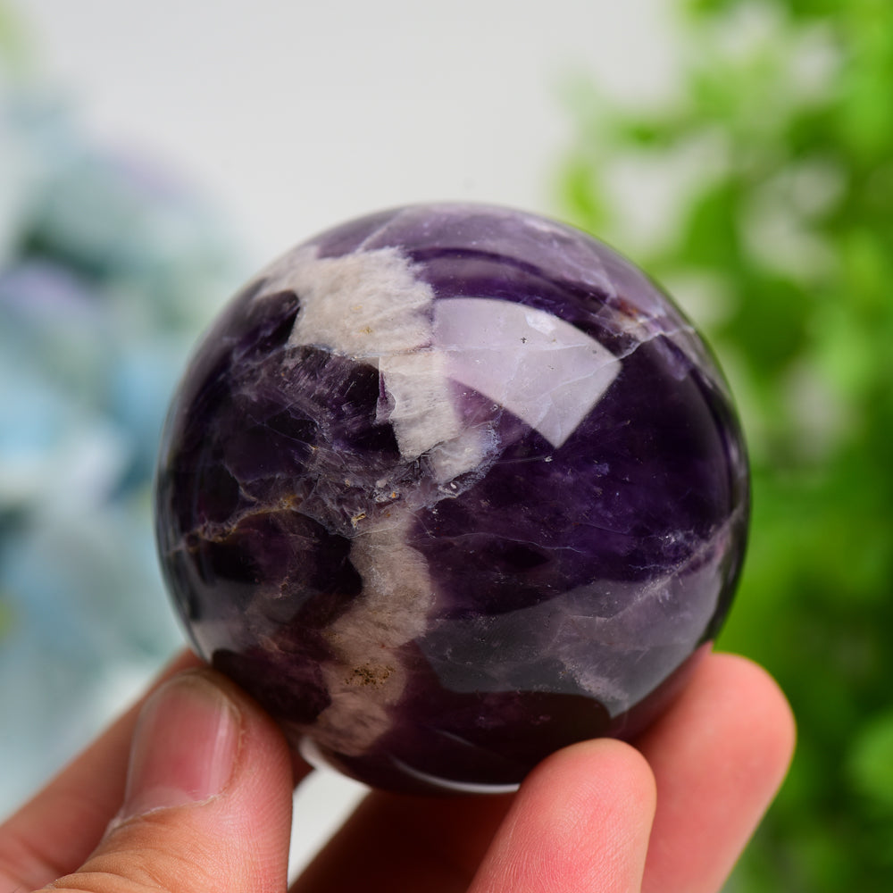 chevron amethyst with beautiful white band on dark purple body