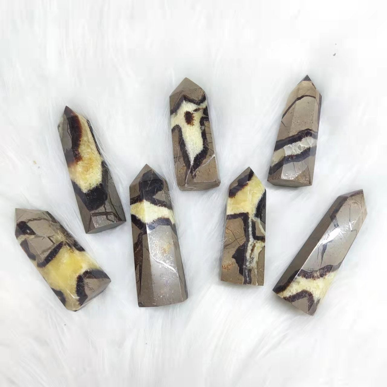 Sold out 1kg Crystals Point Stone Healing Septarian Stone Wand Tower